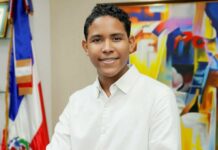 Eduardo De la Cruz estudiante dominicano merotorio obtiene becas en prestigiosas universidades de España