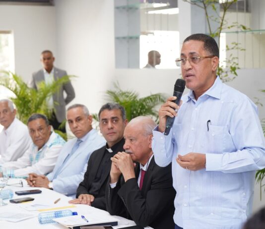 Refuerzan acciones para transformar integralmente centros educativos en Duarte y Hermanas Mirabal